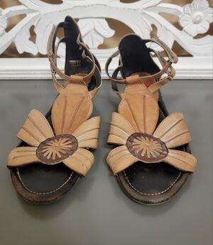 PIKOLINOS Tan and Brown Sandals with Le Dec